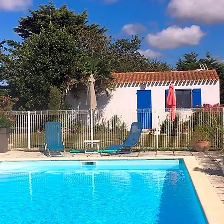 Avec Piscine 3* Beauvoir-sur-Mer