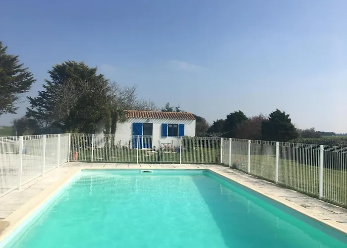 Avec Piscine 3* Beauvoir-sur-Mer